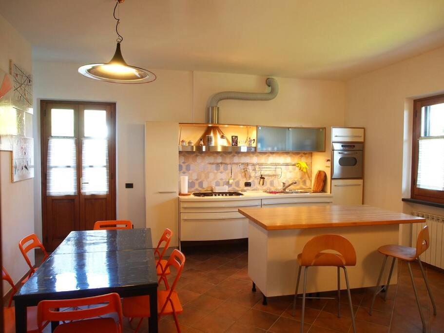 La Casa Di Mario Villa Massa  Buitenkant foto