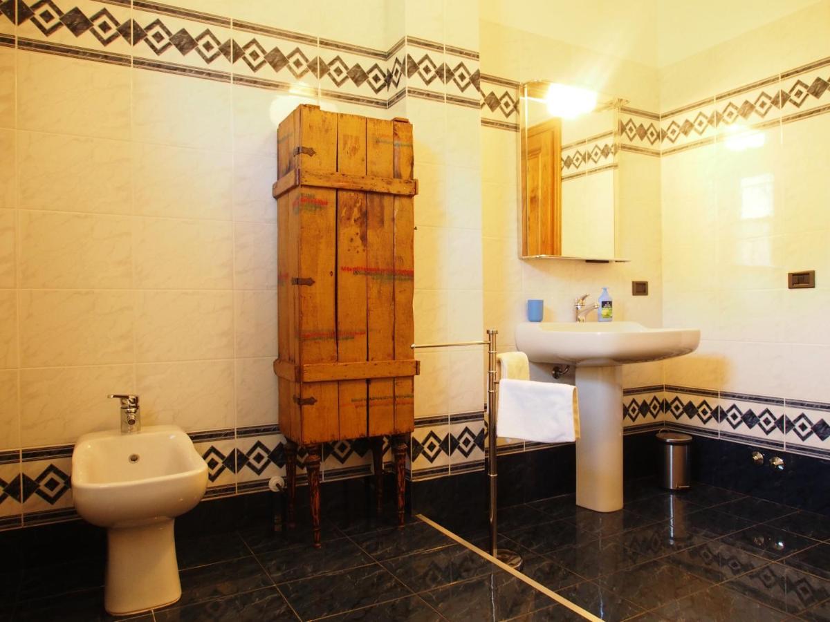 La Casa Di Mario Villa Massa  Buitenkant foto