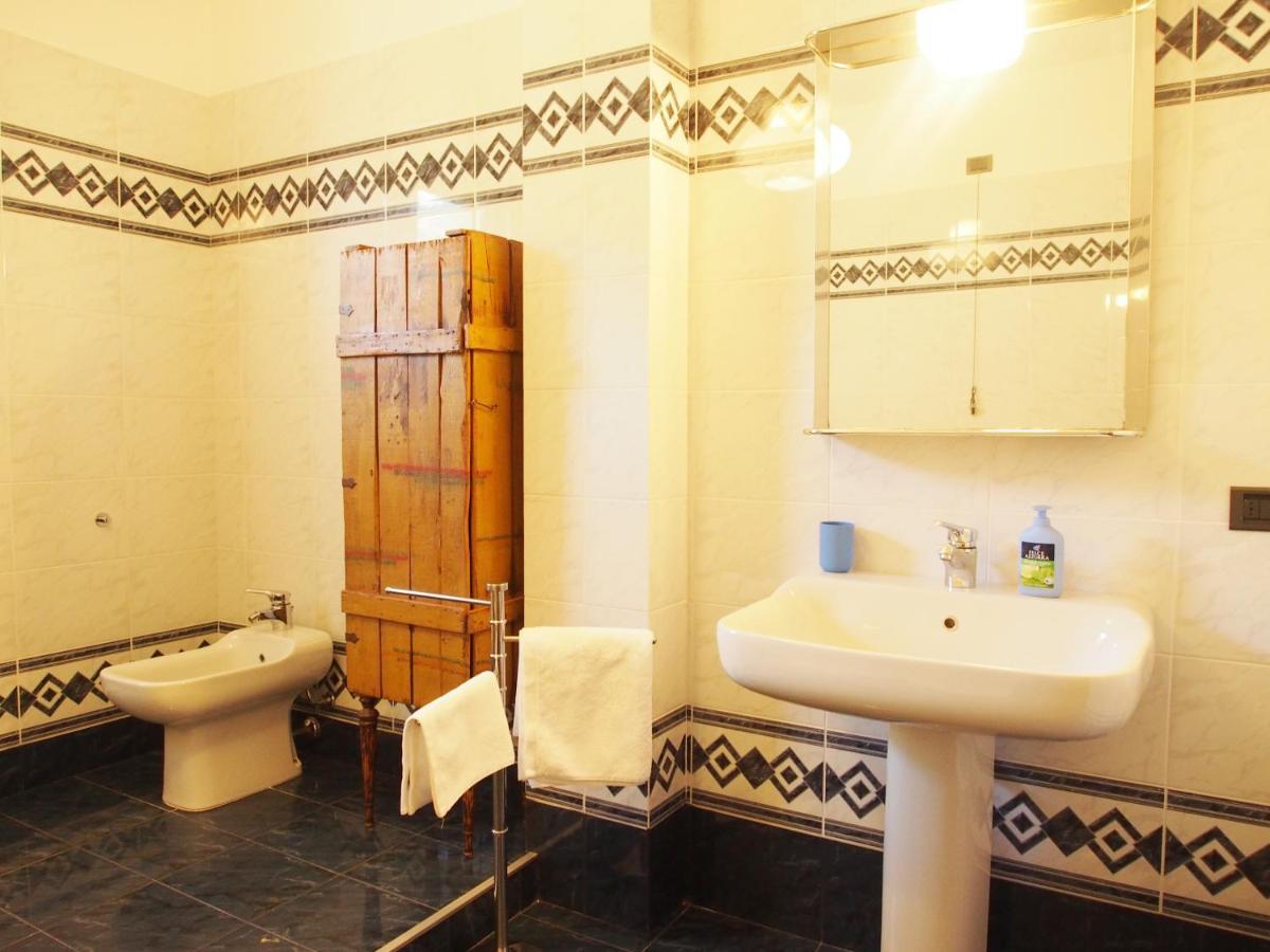 La Casa Di Mario Villa Massa  Buitenkant foto
