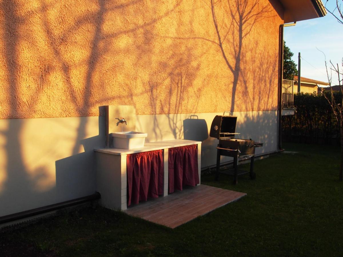 La Casa Di Mario Villa Massa  Buitenkant foto